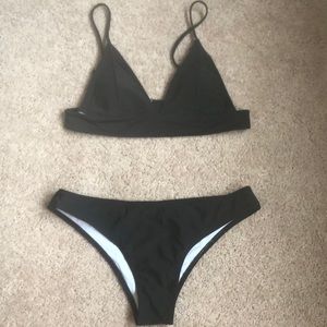 Black triangle bikini